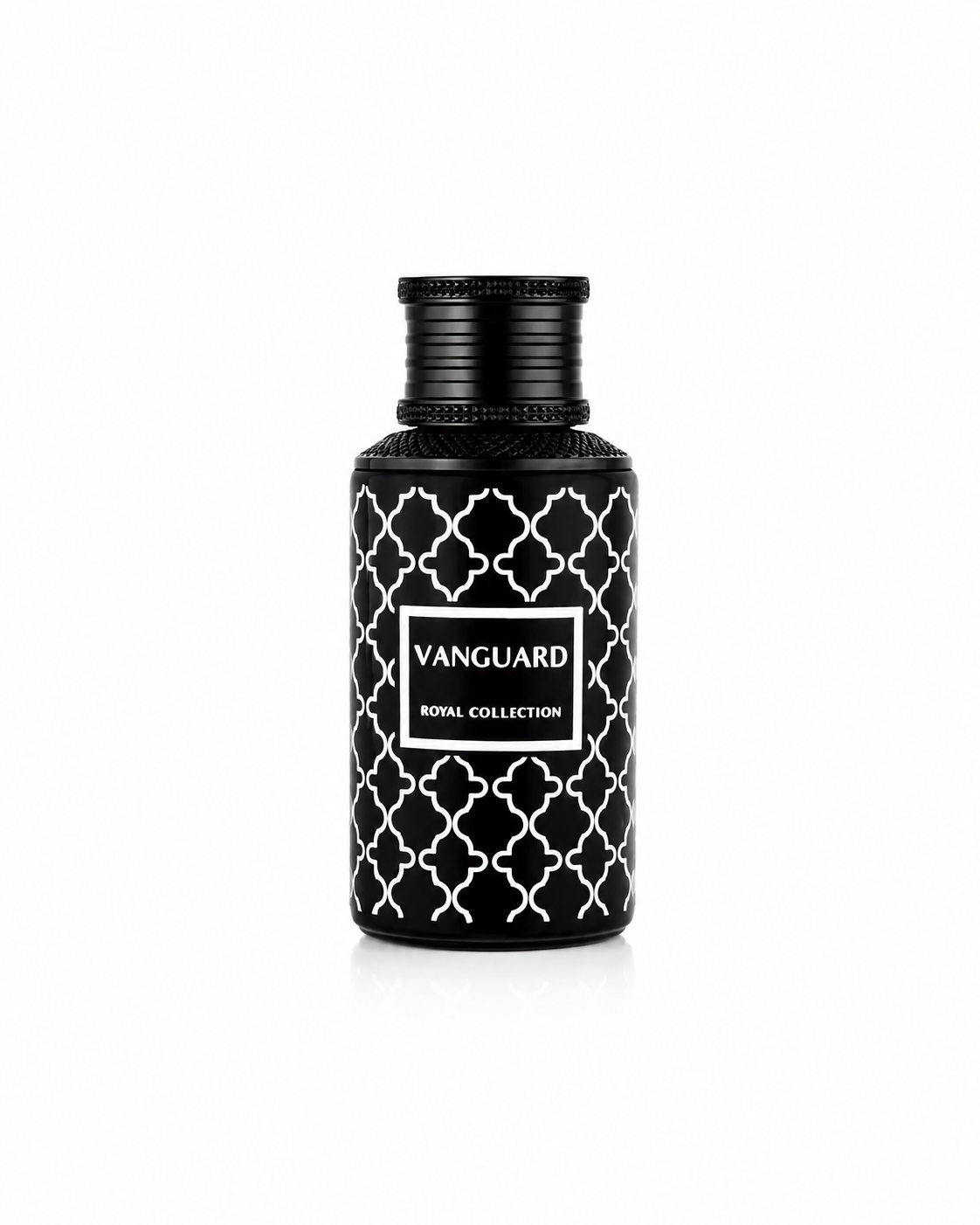 Maison Asrar Vanguard Eau de Parfum 100 ml im eleganten schwarzen Flakon mit weißem Ornamentmuster auf weißem Hintergrund