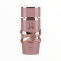 Rimaal Lattafa Yara Eau de Parfum in einem eleganten, rosafarbenen Flakon mit roségoldenen Akzenten.